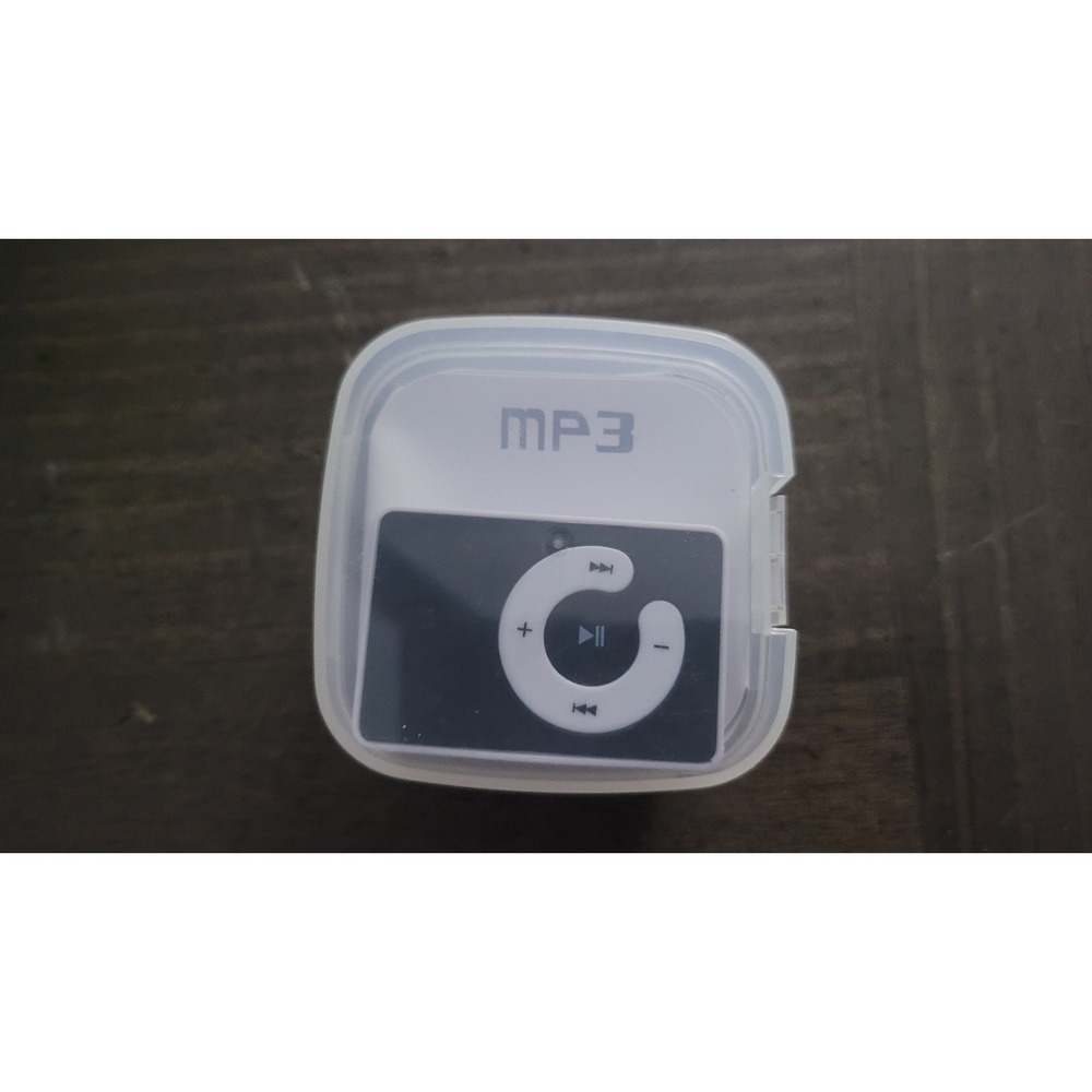 Mini MP3‎ Player - Picture 8 of 9